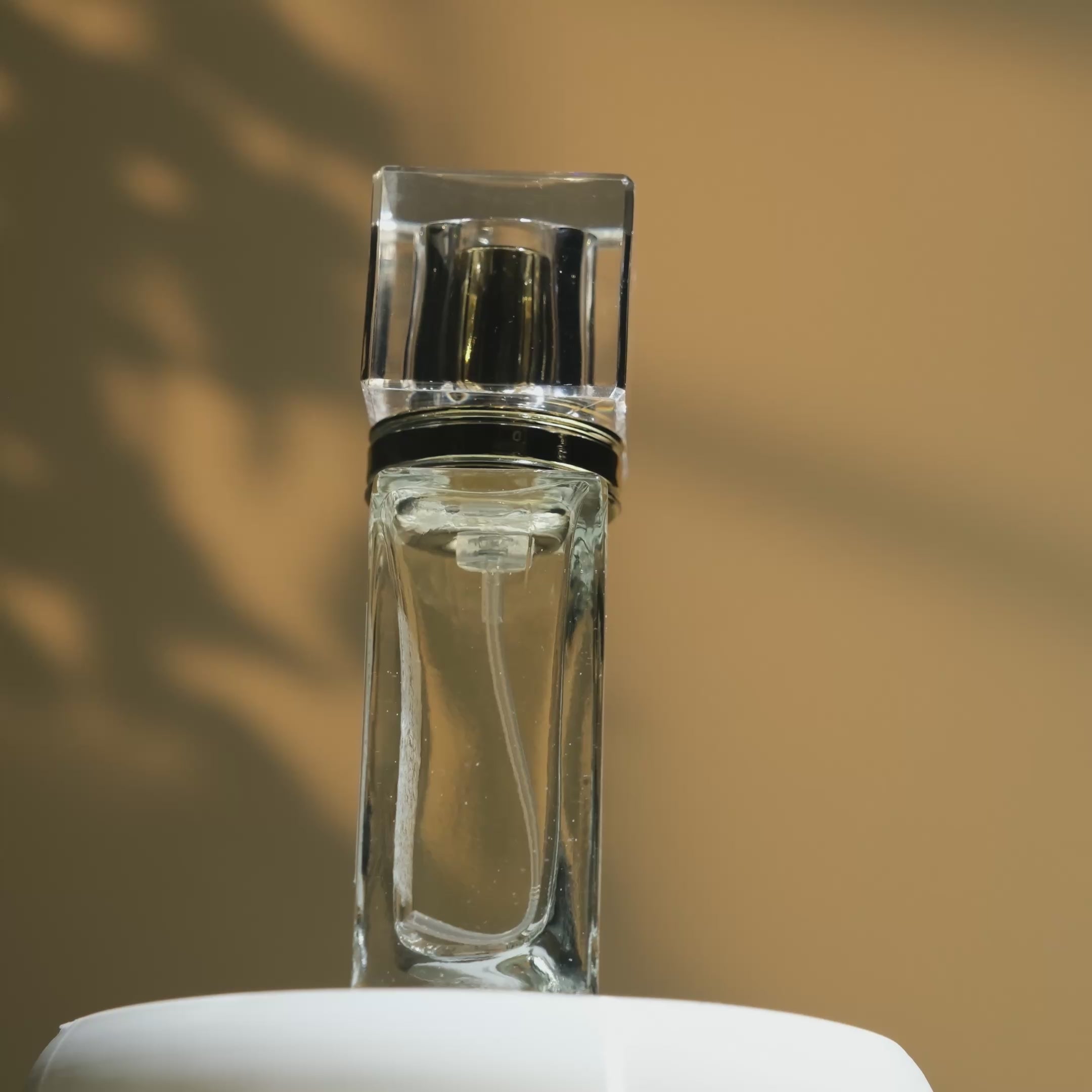 White Bloom Eau De Perfume